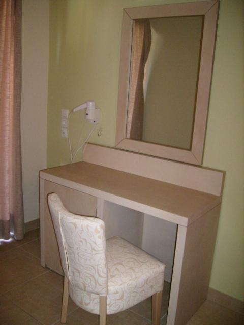 Hotel Tzevenos Apts Corfu (city)